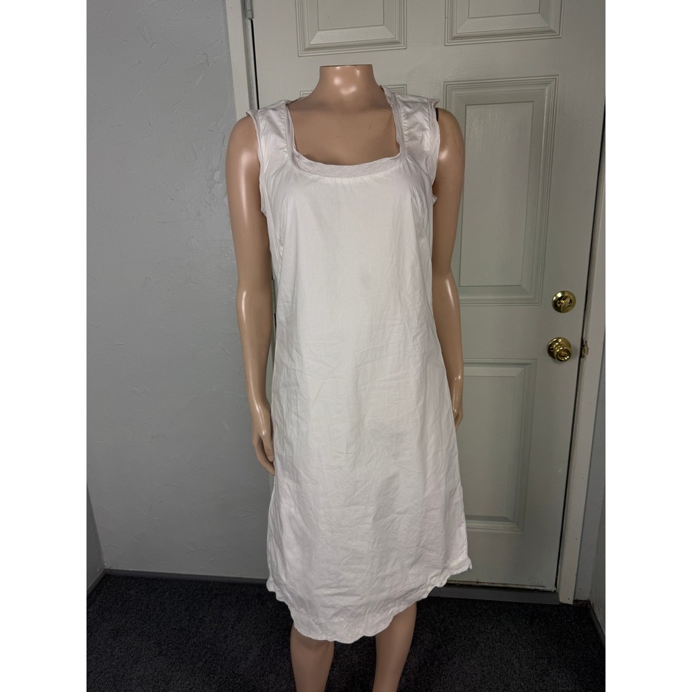 DOSA dosa Women's Dress 100% Cotton Size 2 Small White Solid Sleeveless F4-15